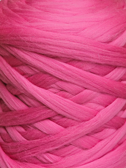Kromski Merino Kammzug Standard in Flamingopink, Farbe 83
