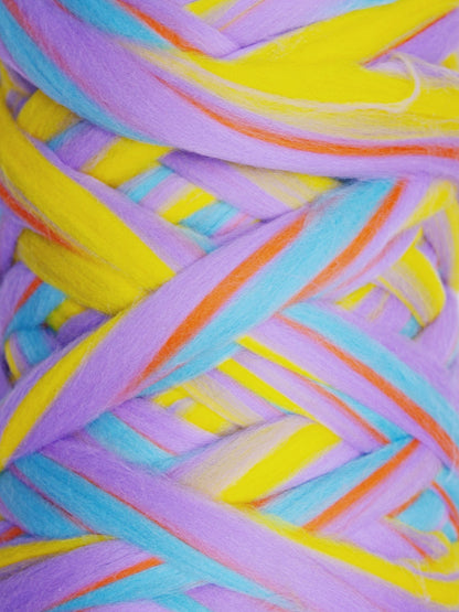 Kromski Merino Kammzug Standard in Einhorn (mehrfarbig), Farbe 77