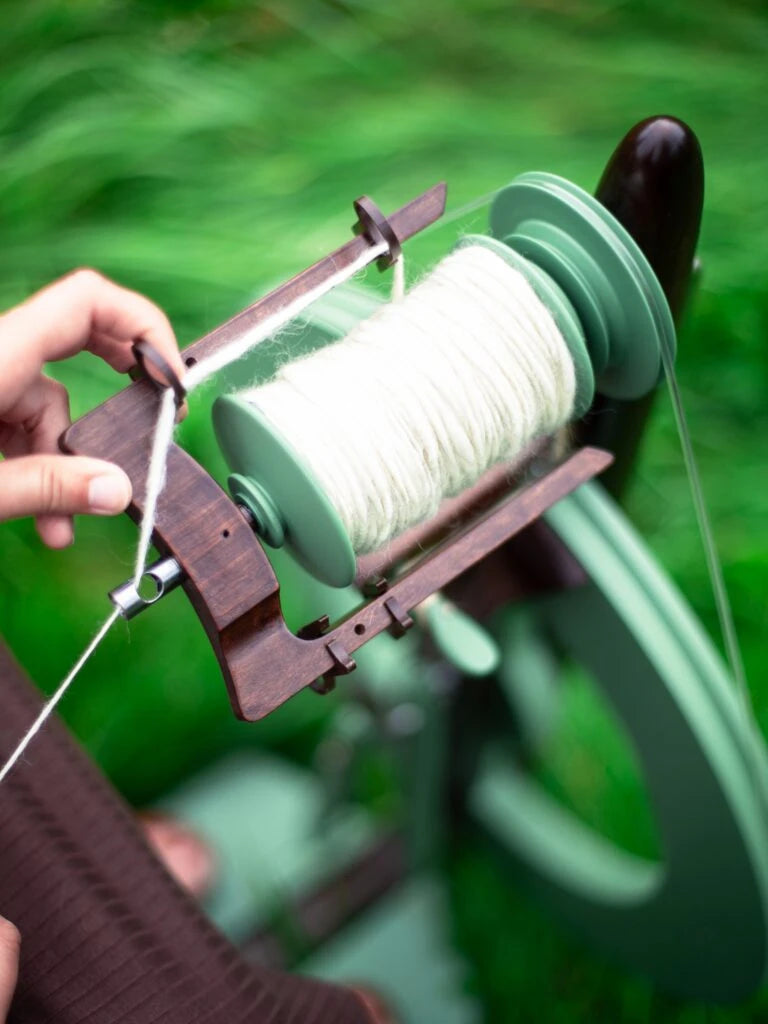 Kromski Fantasia spinning wheel